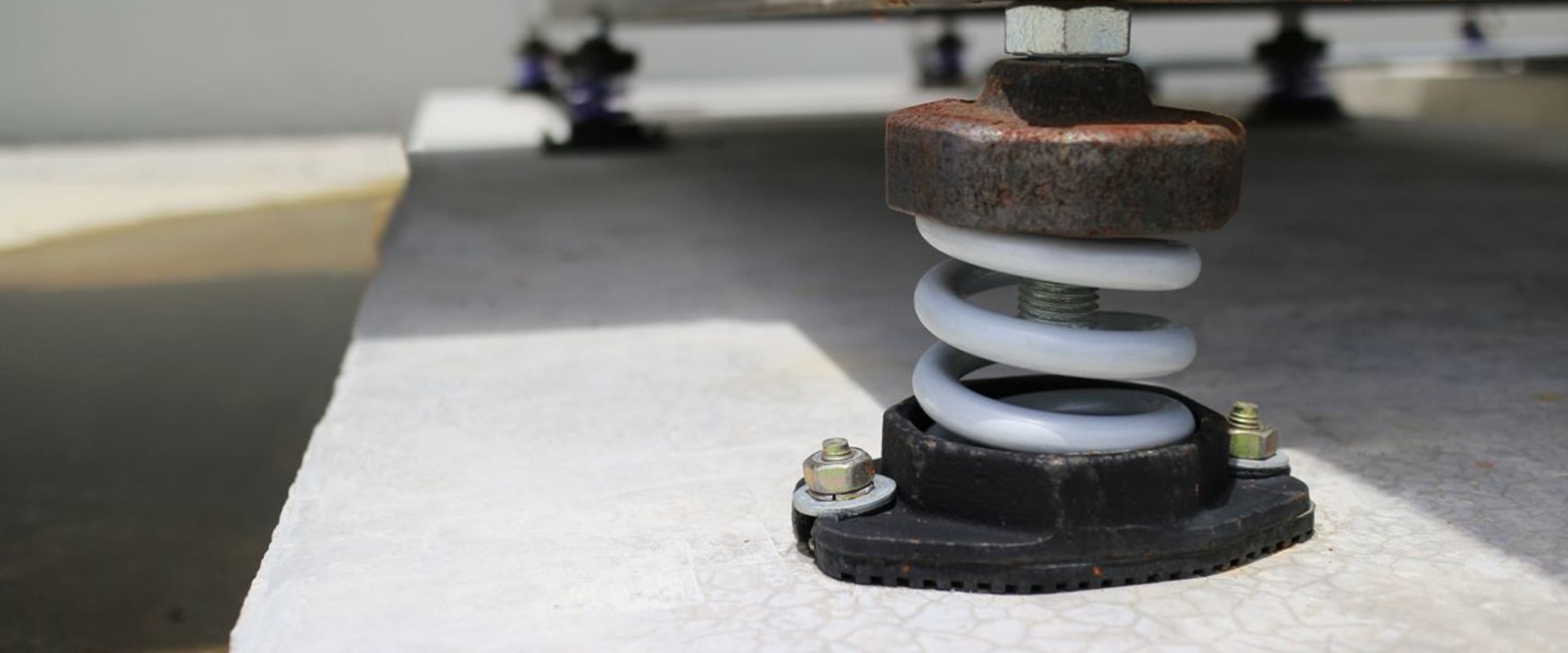 The Ultimate Guide to Anti-Vibration Mounts for Heavy Machinery